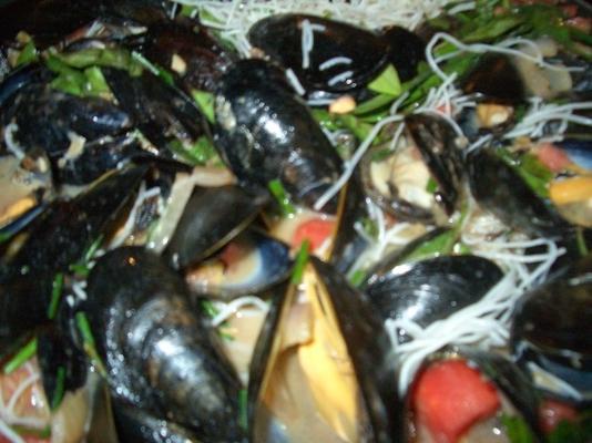 moules de haricots noirs épicés