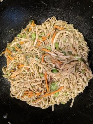 chinois à emporter lo mein (végétalien)