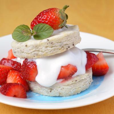Shortcake à la fraise sans gluten et végétalien