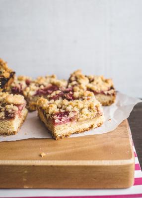 barres streusel fraises-rhubarbe