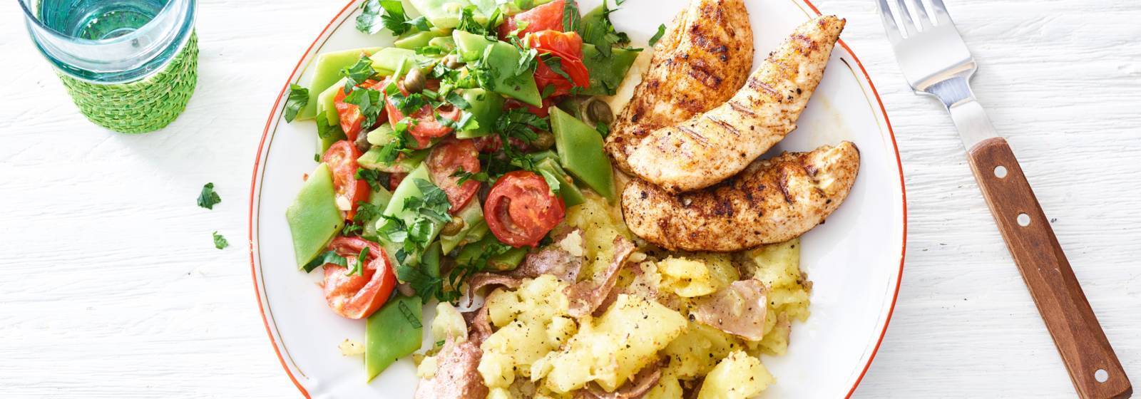 Filets de poulet grillé avec pommes de terre au four - Guide Recettes